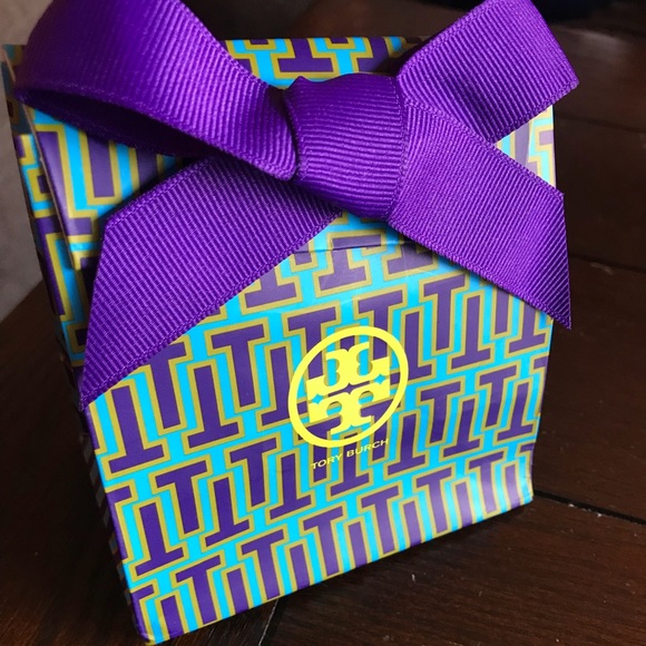 SOLD ⛔️Authentic Tory Burch patent leather card - Picture 7 of 8